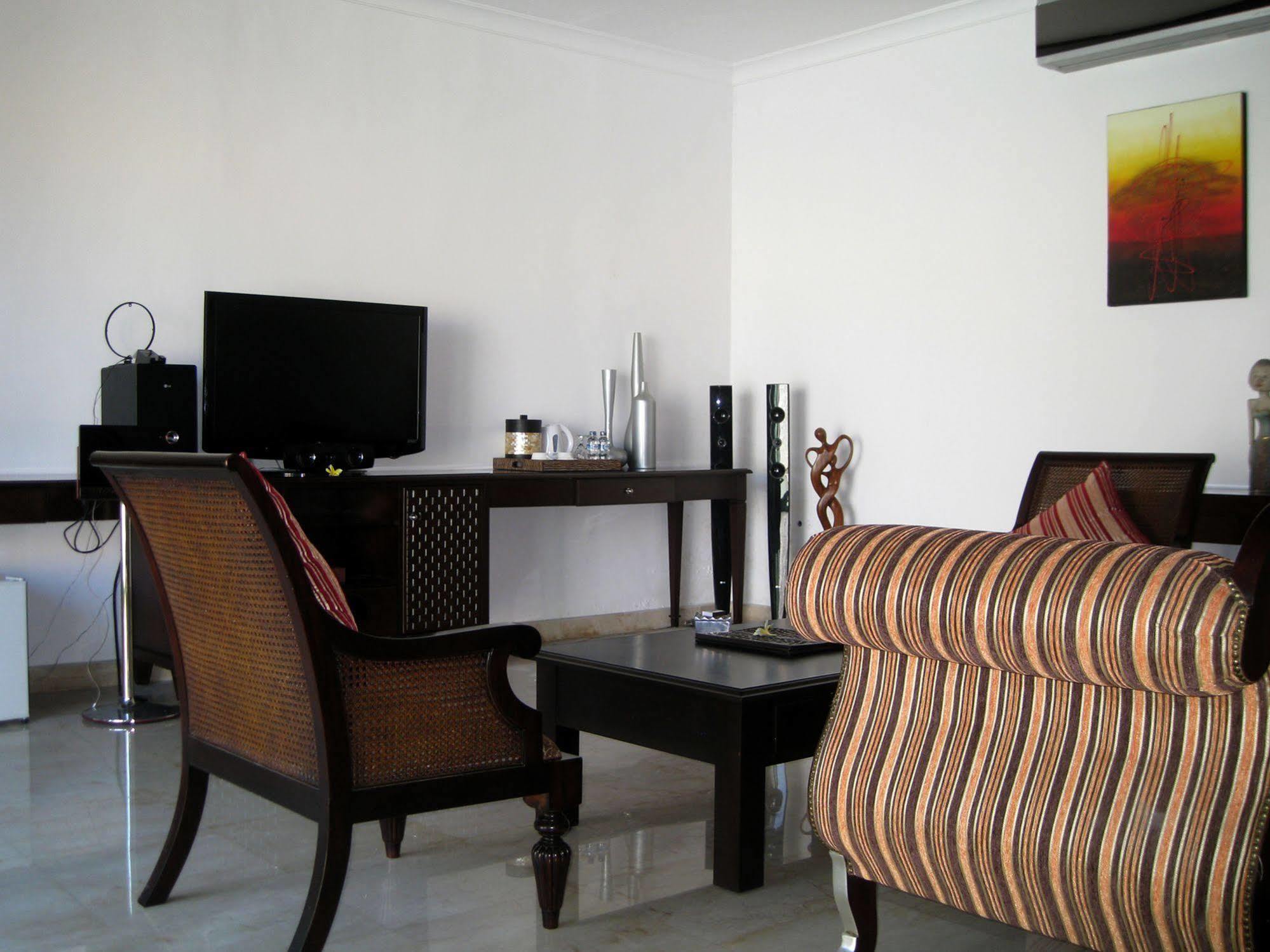 Hillstone Villas Resort Bali Ungasan Exterior foto